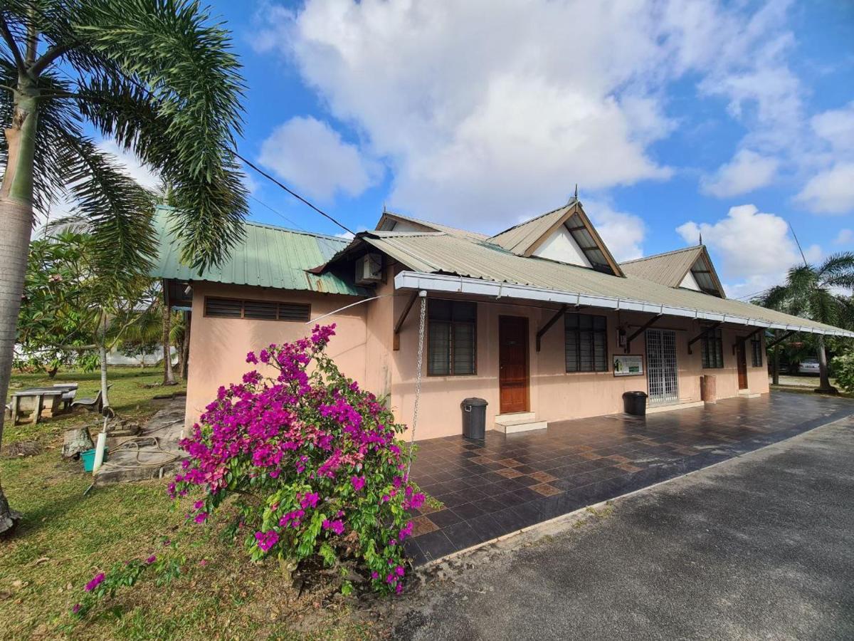 Penginapan Harmoni Inn Kuala Terengganu Extérieur photo